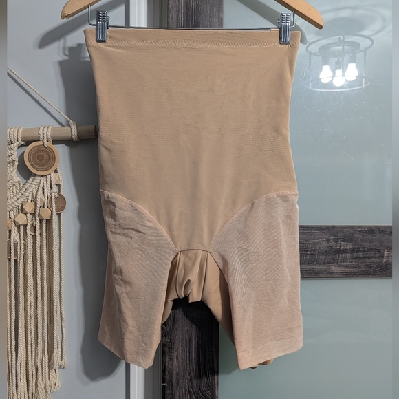Honeylove  SuperPower High Compression Breathable Sculpt Shorts Size L Sand - Picture 3 of 5